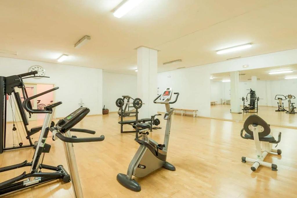 3 Room Lux Apt Puerto Banus-Terrace 5 Min To Beach Marbella Exterior photo